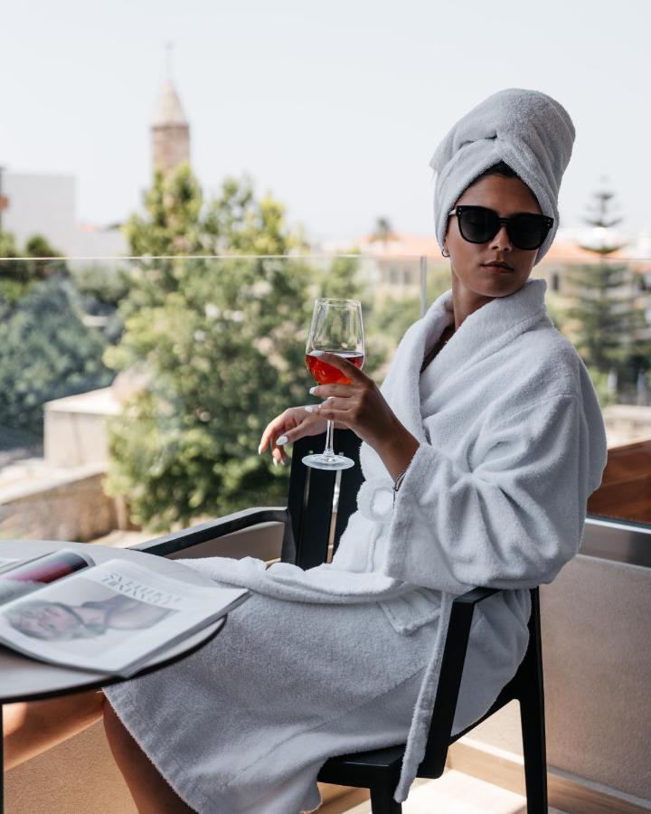 The City Hotel & Suites (Adults Only) 罗希姆诺 外观 照片